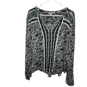 Lucky Brand Green & White Long Sleeve Paisley Top
